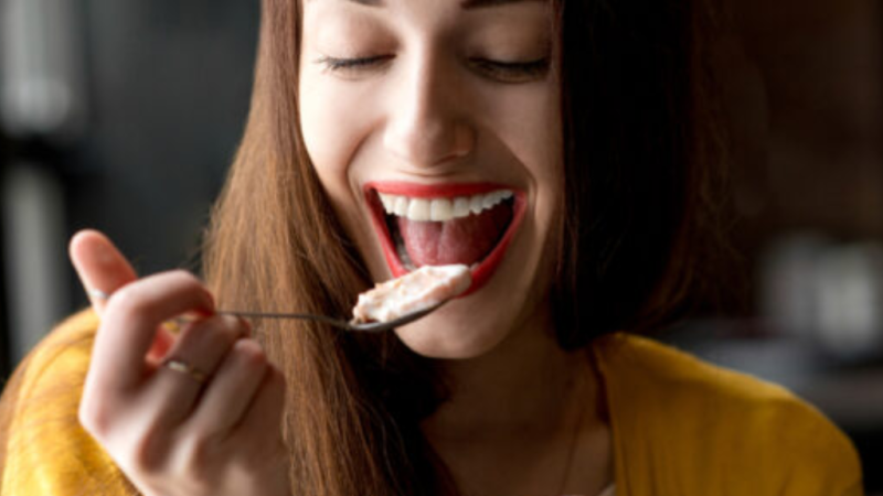 When Can I Eat Solid Food After Wisdom Teeth Removal: Your Complete Recovery Timeline